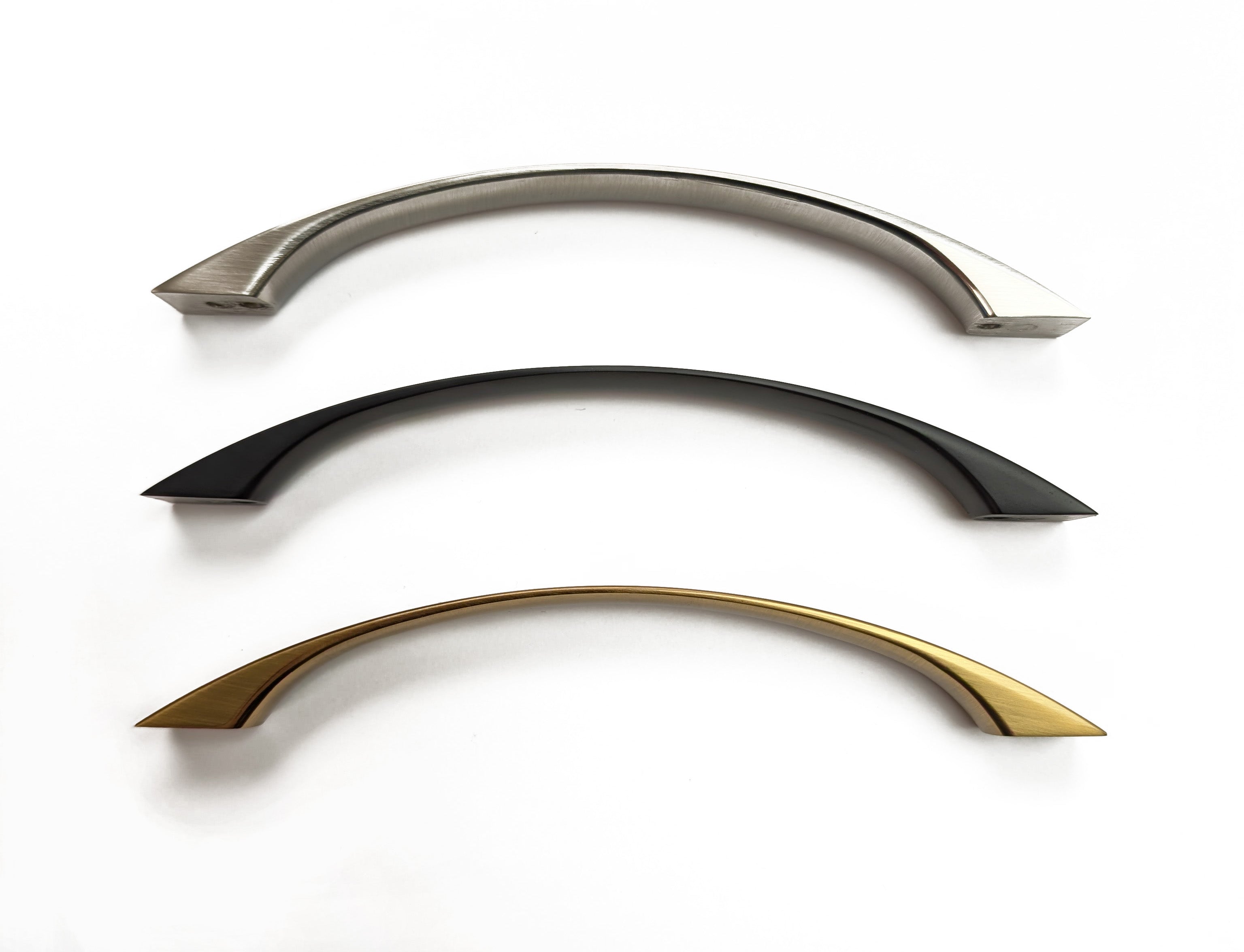 Contemporary drawer pulls in Champagne Bronze, Matte Black, and Brushed Nickel finishes